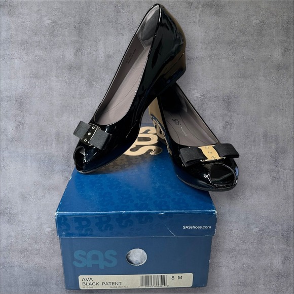 SAS AVA ITALIAN LEATHER Black Patent Leather Peep-toe 1.5